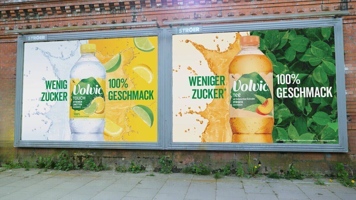 Motive aus der Volvic-Kampagne während der EM 2024.