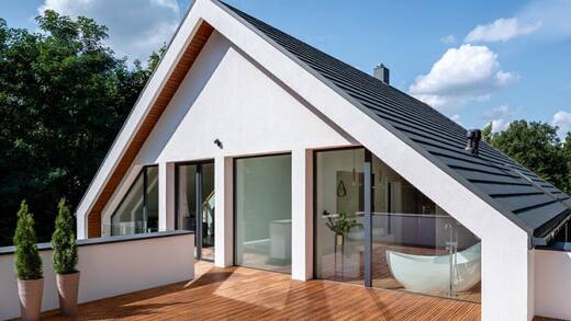 Wer verkauft Immobilien wie diese wohl besser: Makler oder Influencer?