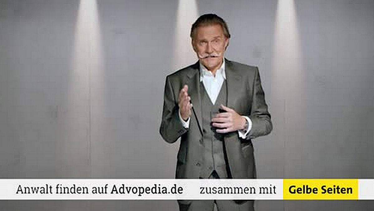 Ingo Lenßen berät mit SevenOne Adfactory zur Suche nach Anwälten in Kooperation mit Gelbe Seiten.